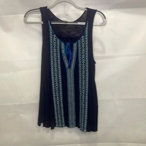 Sanctuary treasure tee- navy. Size small